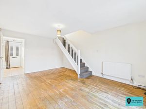 Living Room- click for photo gallery